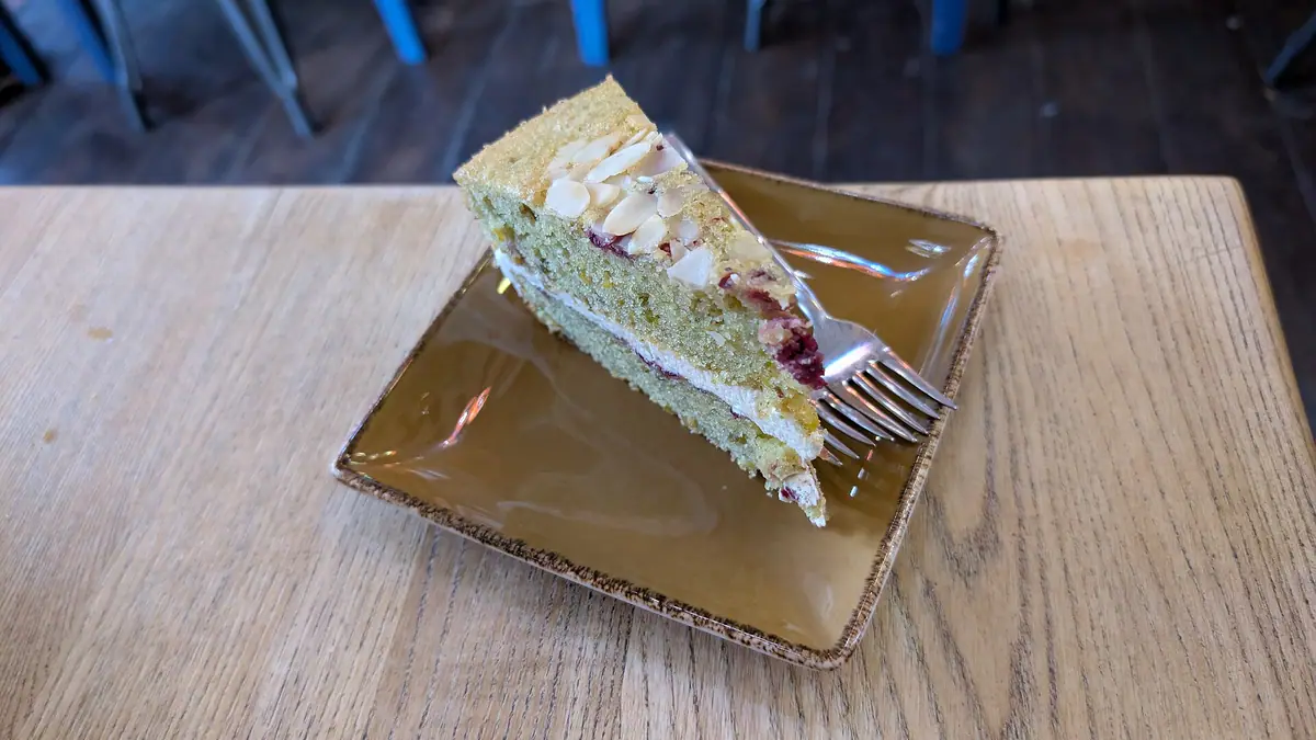 Hollies Tea and Cake Room – cake shop in Cubbington, Royal Leamington Spa